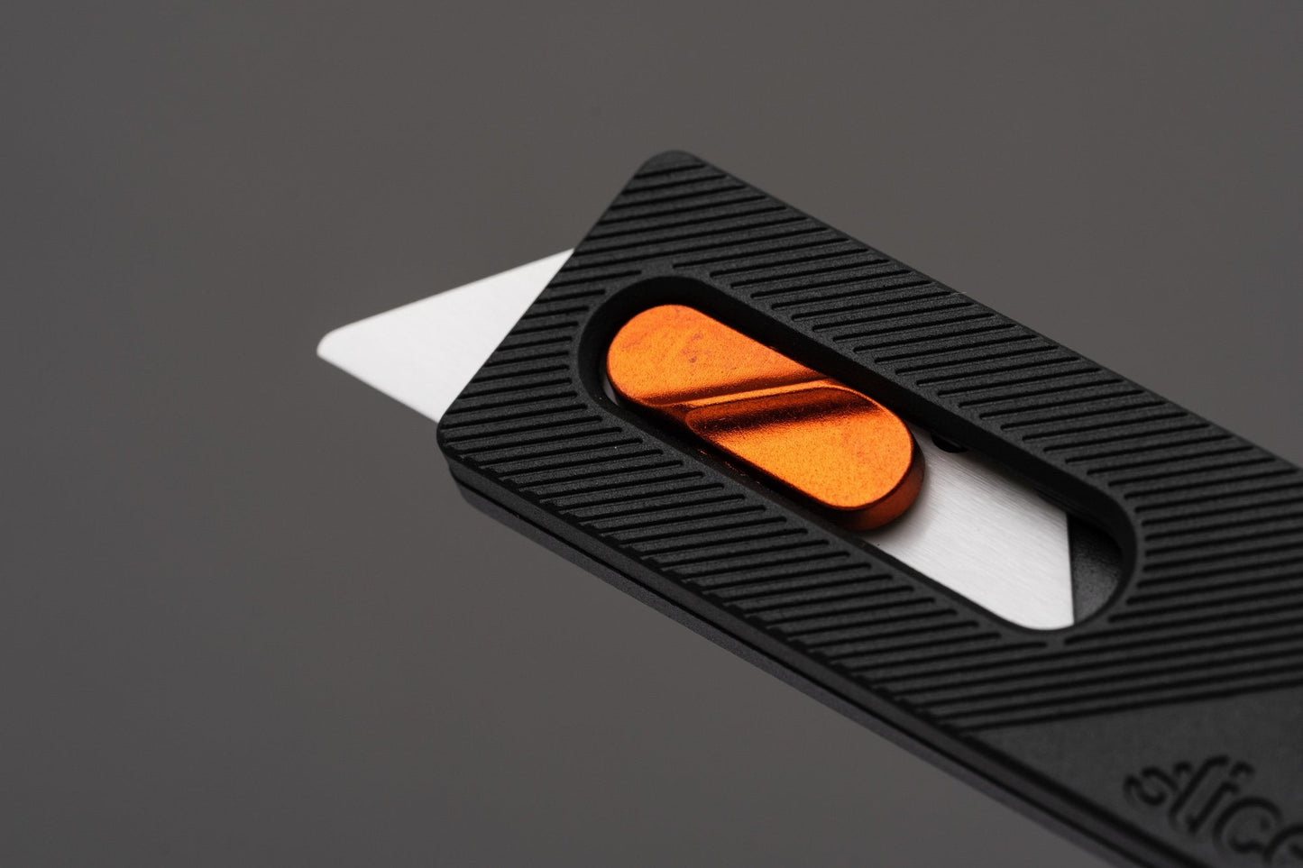 Cuchillo de bolsillo EDC